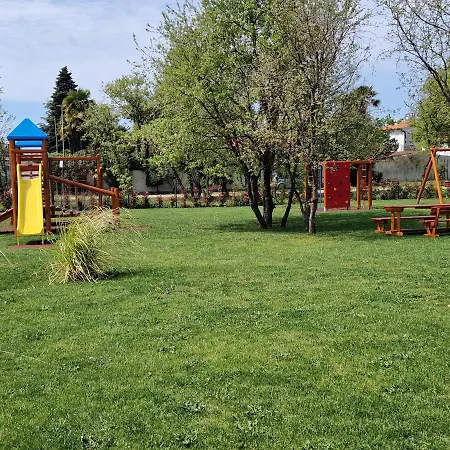 Premium Maj **** Πόρετς