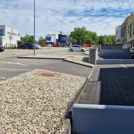 Premium Maj **** Διαμέρισμα Πόρετς